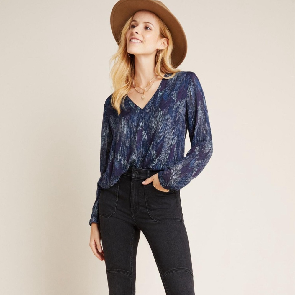 Anthropologie Cloth & Stone Dotted Herringbone Blouse, Blue Motif, Size Small